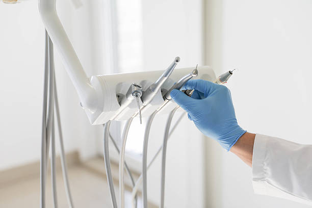 24/7 Emergency Dental Implants experts in Brecksville, OH